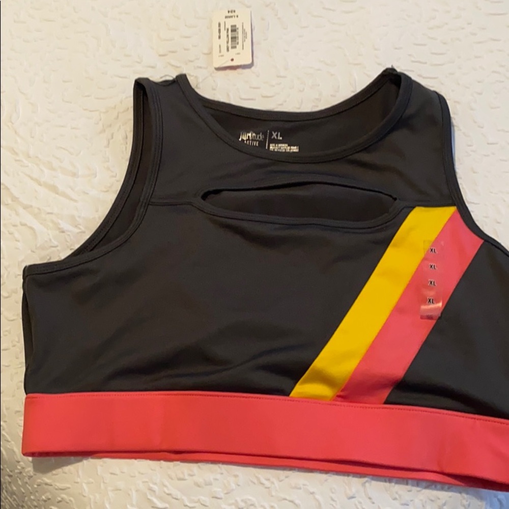 Sports bra